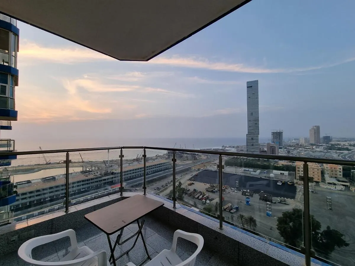Apartment شقة بإطلالة بحرية برج المسارات ,وفورمولا 1